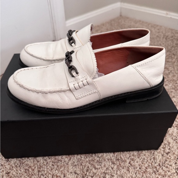 COACH Putnam White Loafer Women’s Size 7. 5 - Picture 4 of 5